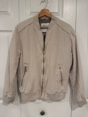 Zara Men’s Beige Bomber Jacket